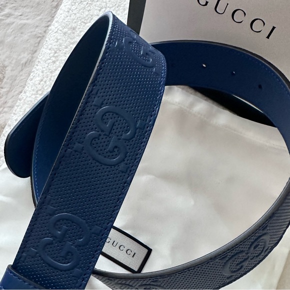 Brand new Gucci belt size 80 - Picture 2 of 3